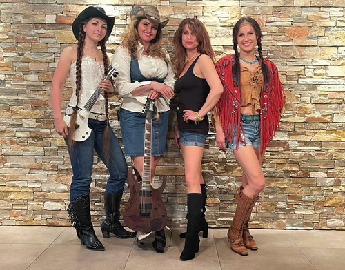 Western Grils - Entertainment